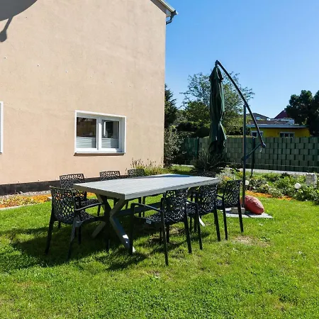 Feriehus Spacious Family Haven In