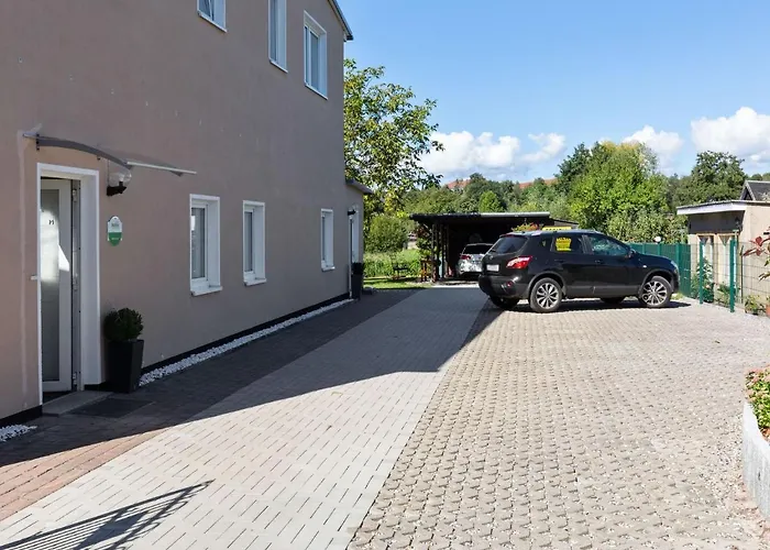 Spacious Family Haven In Kröpelin